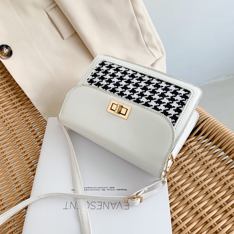 

Houndstooth Pattern Crossbody Bag, White
