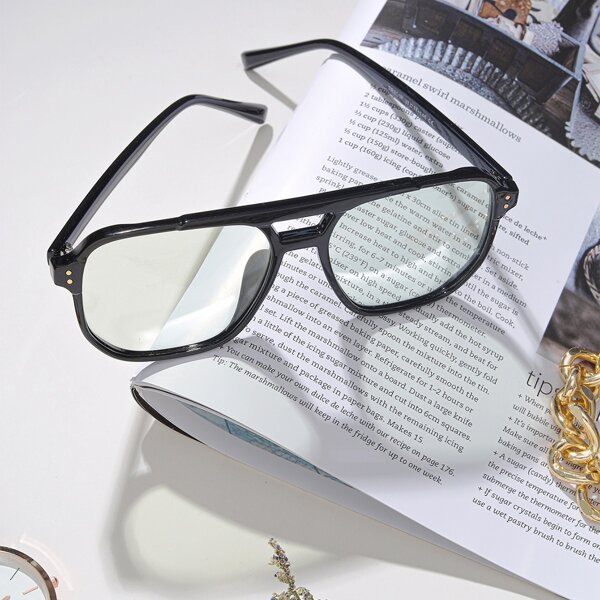

Color Changing Anti-Blue Light Sunglasses