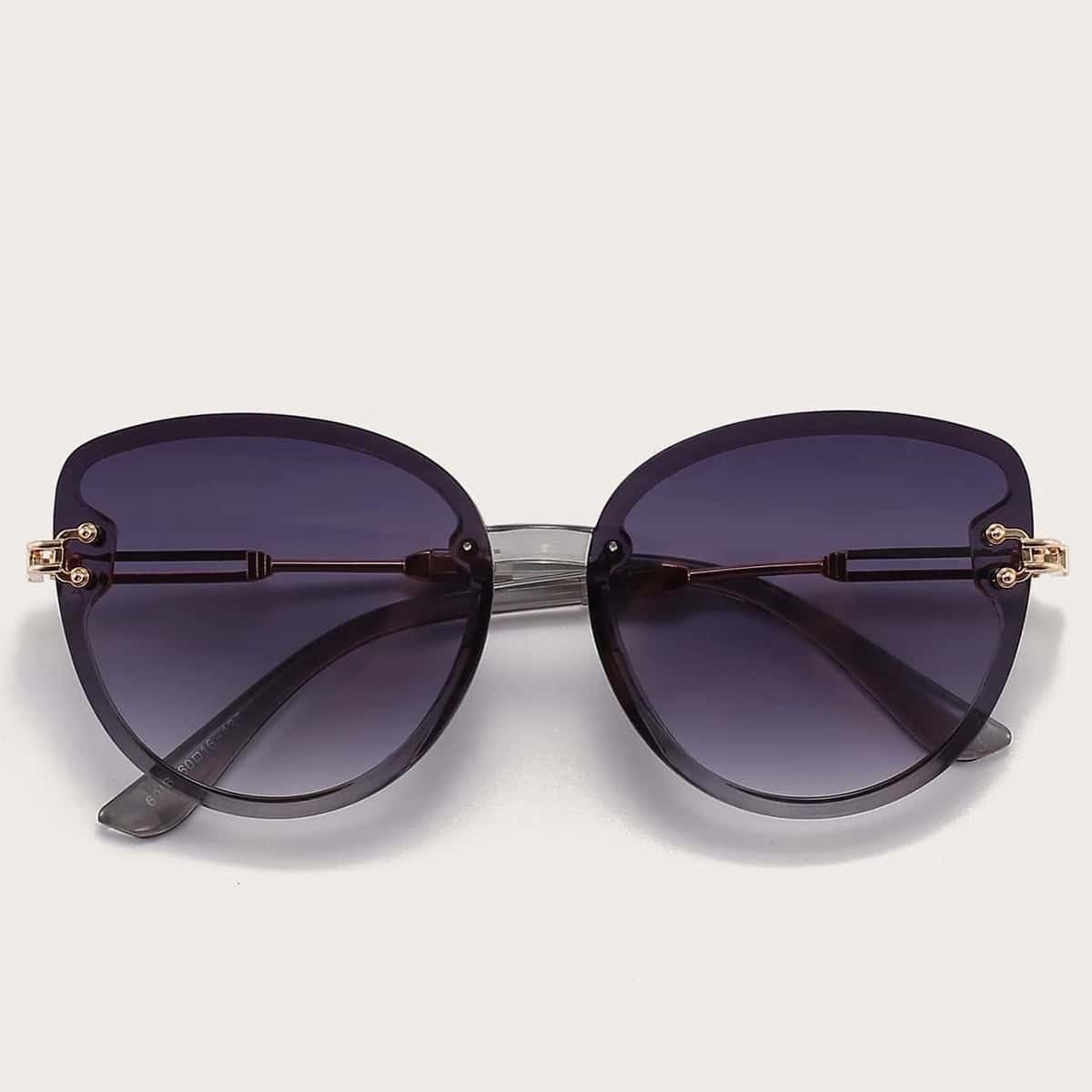 

Cat Eye Tinted Lens Sunglasses