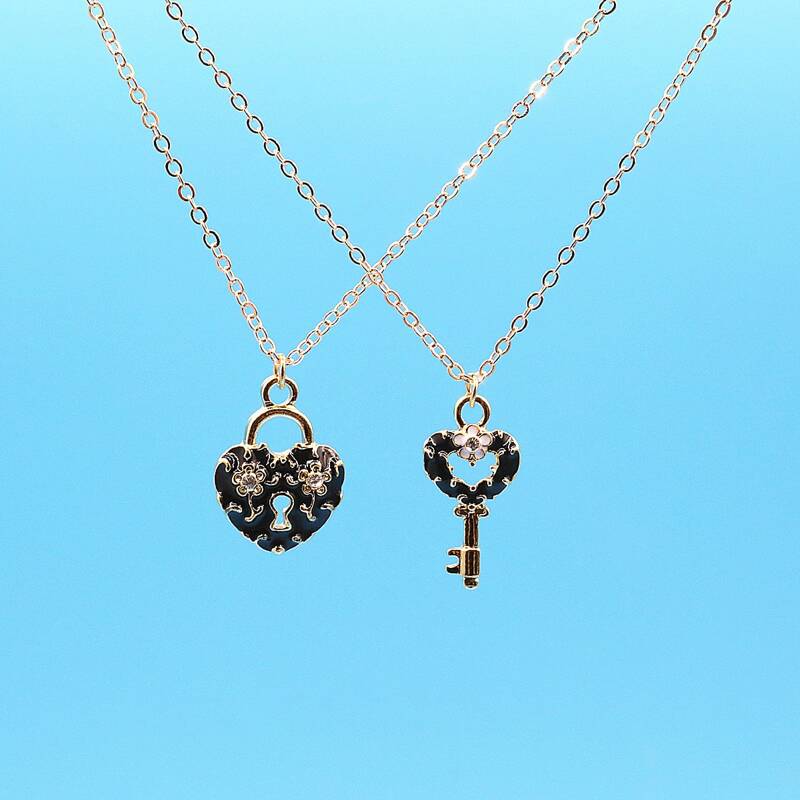 

2pcs Heart Design Necklace, Black