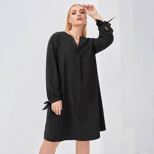 

Plus Notch Neck Knot Cuff Tunic Dress, Black