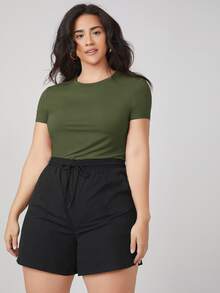 SHEIN BASICS 大碼圓領素色緊身T恤 - 軍綠色 - 查看 4