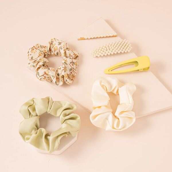 

3pcs Graphic Scrunchies & 3pcs Hair Clip, Multicolor
