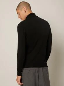 Manfinity RebelGame Men Solid Mock Neck Jumper - Black - View 2