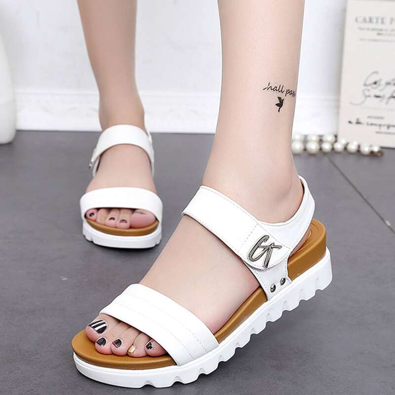 

Studded Decor Wedge Sandals, White