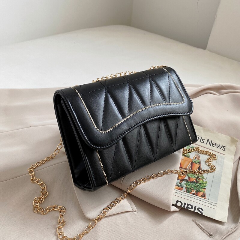 

Quilted Flap Chain Bag, Black