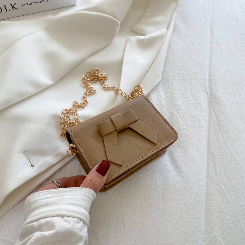 

Mini Bow Decor Flap Chain Bag, Brown