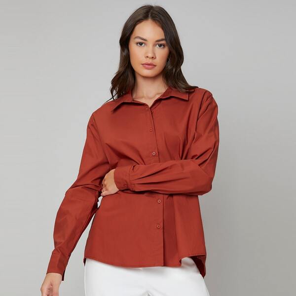 

Curved Hem Solid Blouse, Red