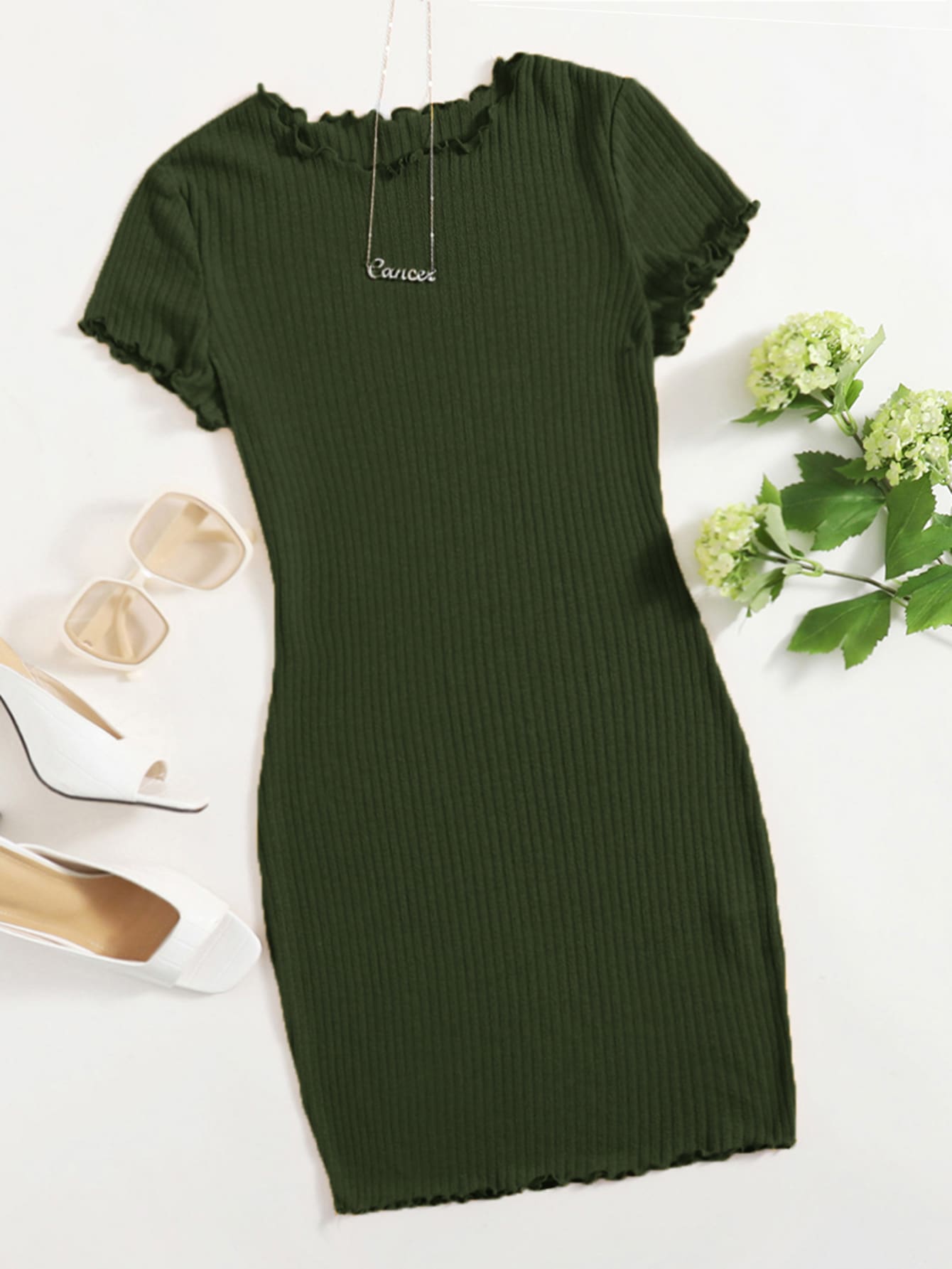 SHEIN EZwear Plus Solid Lettuce Trim Rib-knit Bodycon Dress - Dark Green - View 1