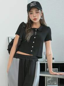 DAZY Áo sơ mi crop top có nút cài chắc chắn - màu đen - Xem 4