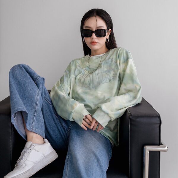 

Tie Dye Letter Graphic Sweatshirt, Multicolor