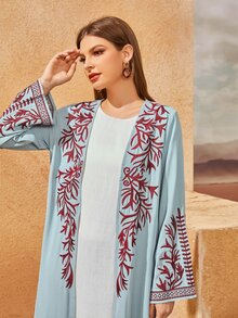 Al Najma 植物刺繡開襟阿拉伯長袍 - 淺藍色 - 查看 5