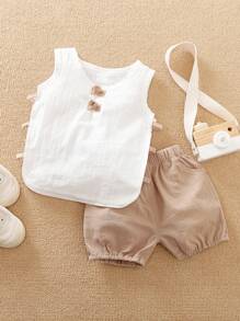 Yierying 小男童背心上衣和彈性腰帶短褲套裝 - 彩色 - 查看 1