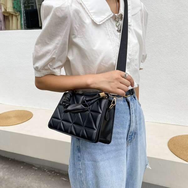 

Minimalist Quilted Ruched Design Square Bag, Black