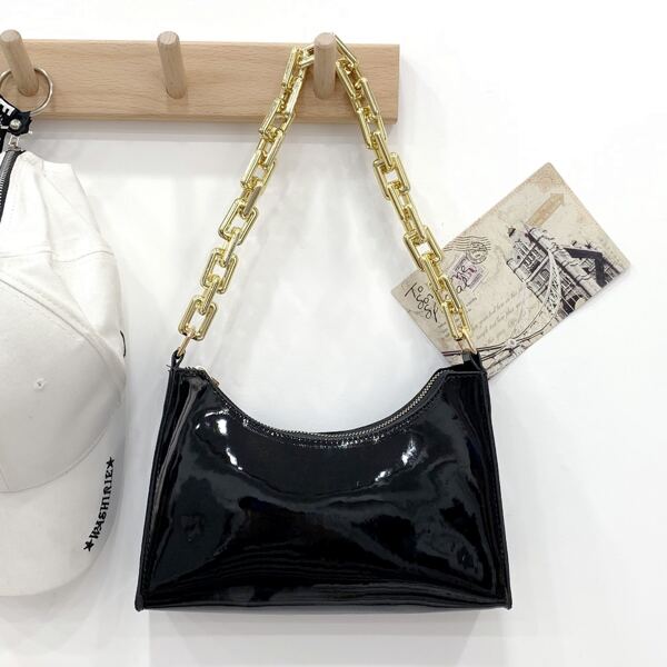

Minimalist Chain Shoulder Bag, Black