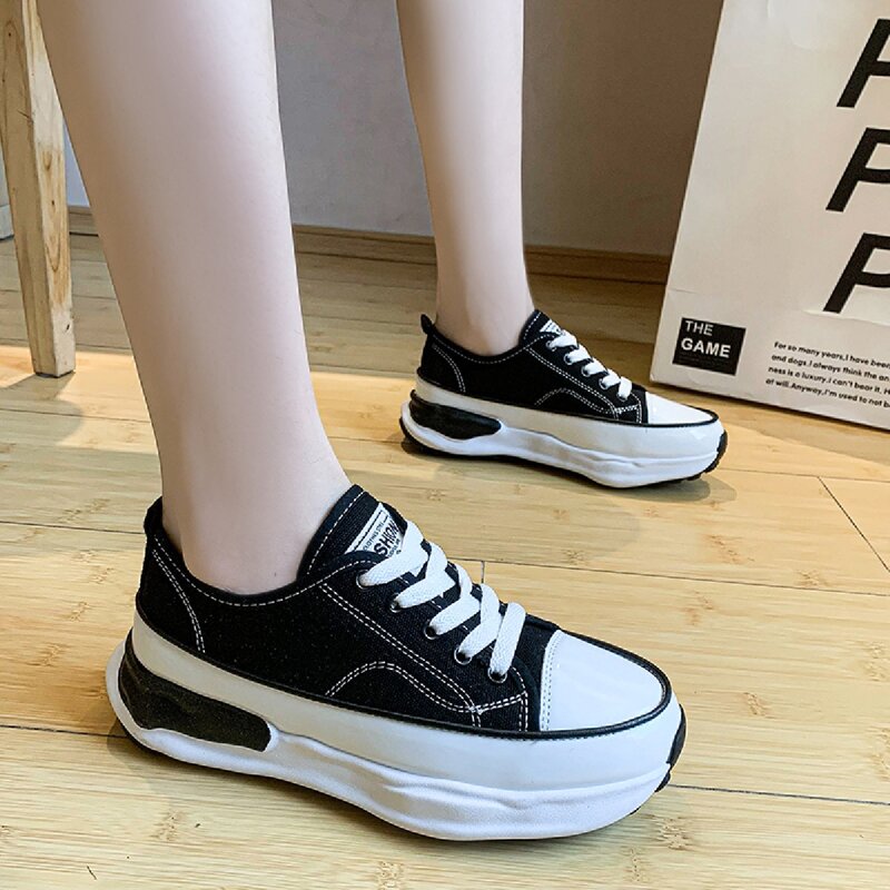

Lace Up Front Canvas Shoes, Black