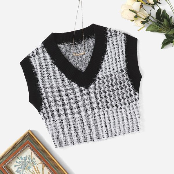 

Contrast Trim Fluffy Knit Sweater Vest, Black and white
