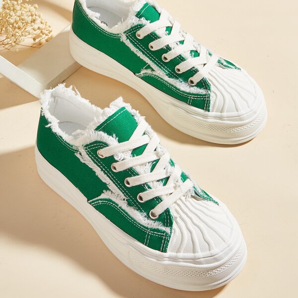 

Fringe Detail Lace-up Canvas Shoes, Green