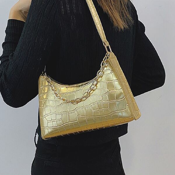

Chain & Croc Decor Baguette Bag, Gold