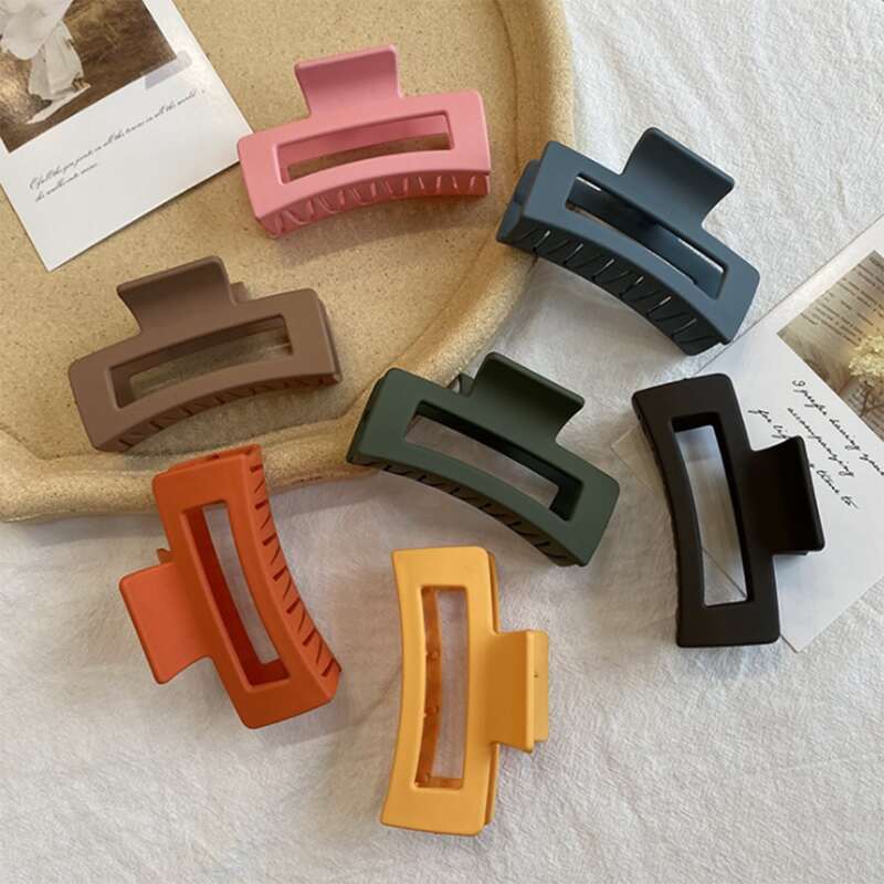 

3pcs Random Color Hair Claw, Multicolor