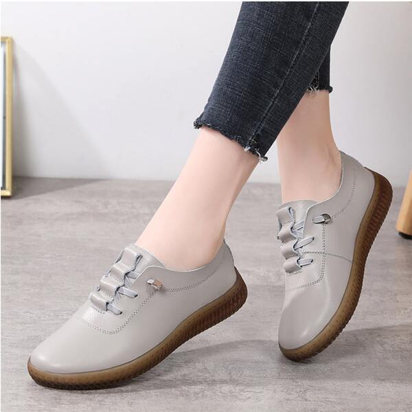 

Minimalist Lace-up Front Oxfords, Grey