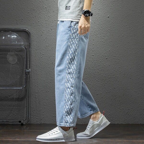 

Men Letter Graphic Straight Leg Jeans, Light wash