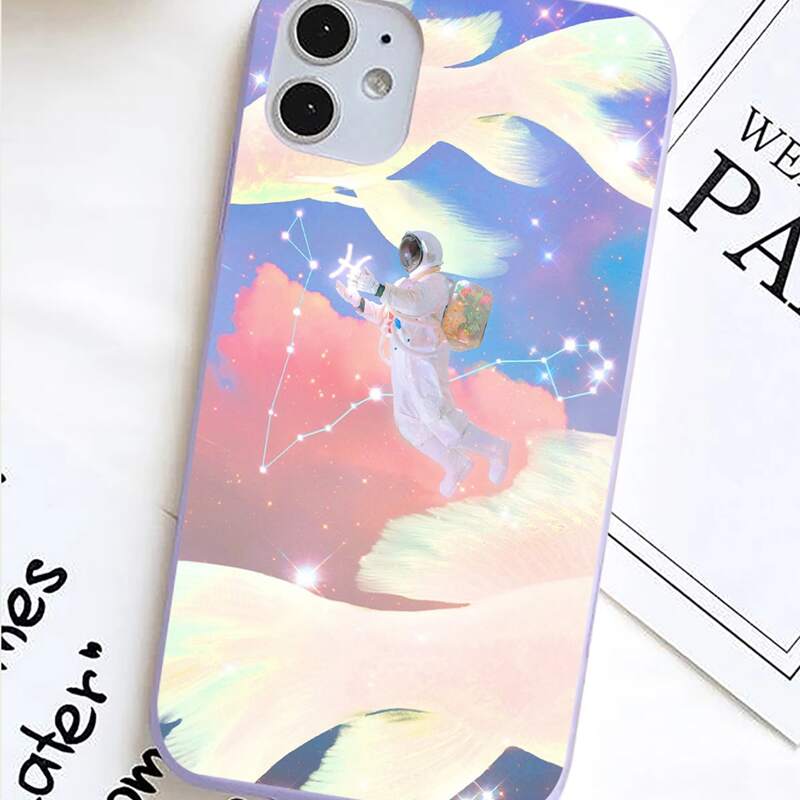 

Astronaut Print Phone Case, Multicolor
