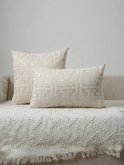 1pcEmbroideryDetailCushionCoverWithoutFiller