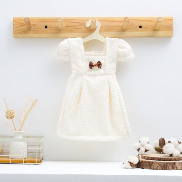 

1pc Dress Shaped Hand Towel, White