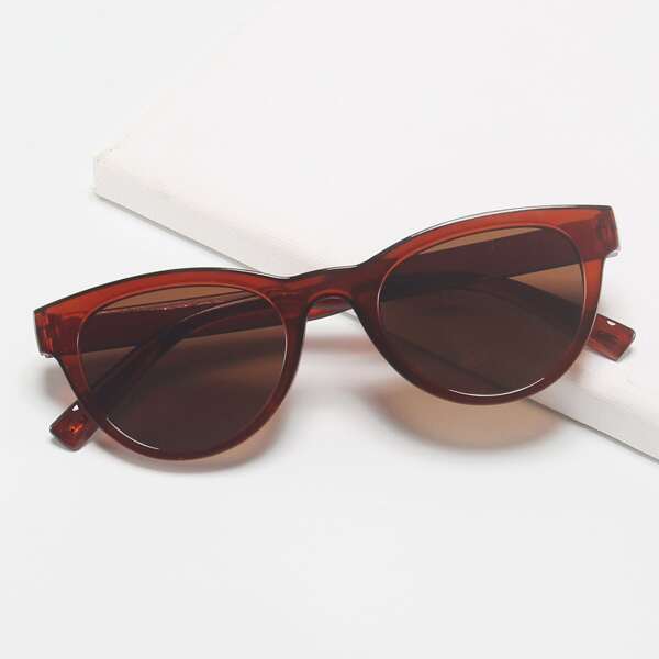 

Geometric Frame Sunglasses