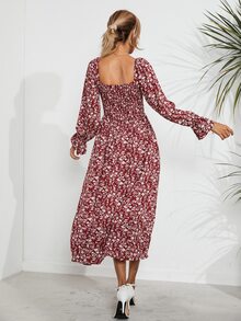 SHEIN Essnce 大圓領小碎花上身打攬A字連衣裙 - 彩色 - 查看 2