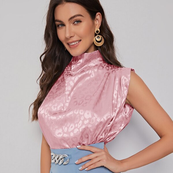 

Leopard Jacquard Satin Top, Dusty pink