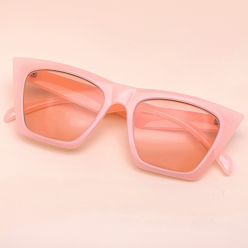 

Square Frame Sunglasses