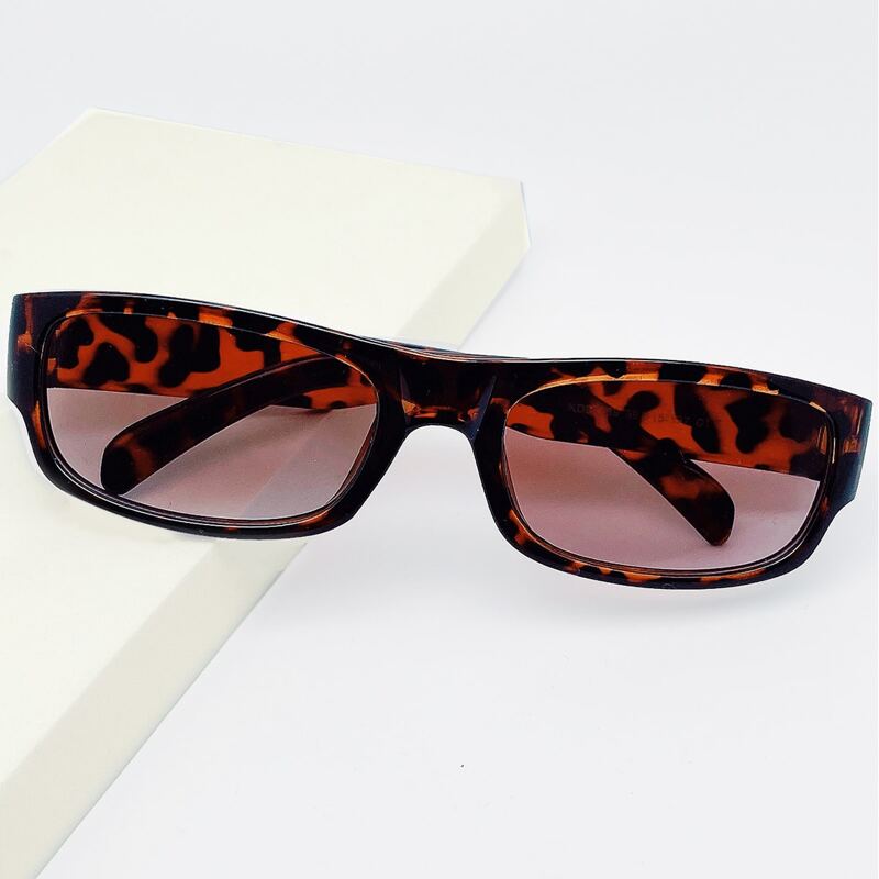 

Leopard Frame Sunglasses
