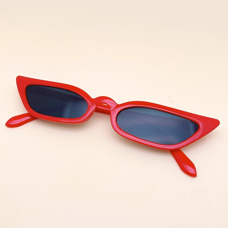 

Cat Eye Frame Sunglasses