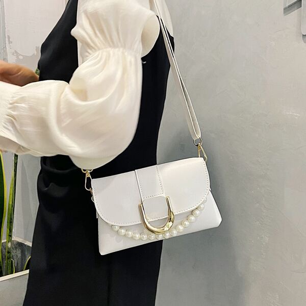 

Faux Pearls Decor Crossbody Bag, White