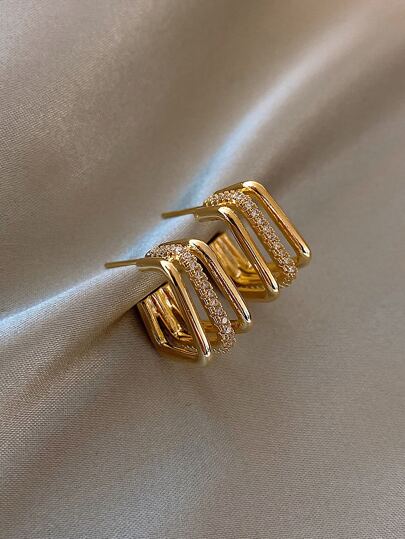 اقراط حلقي هندسي بديكور حجر اراين