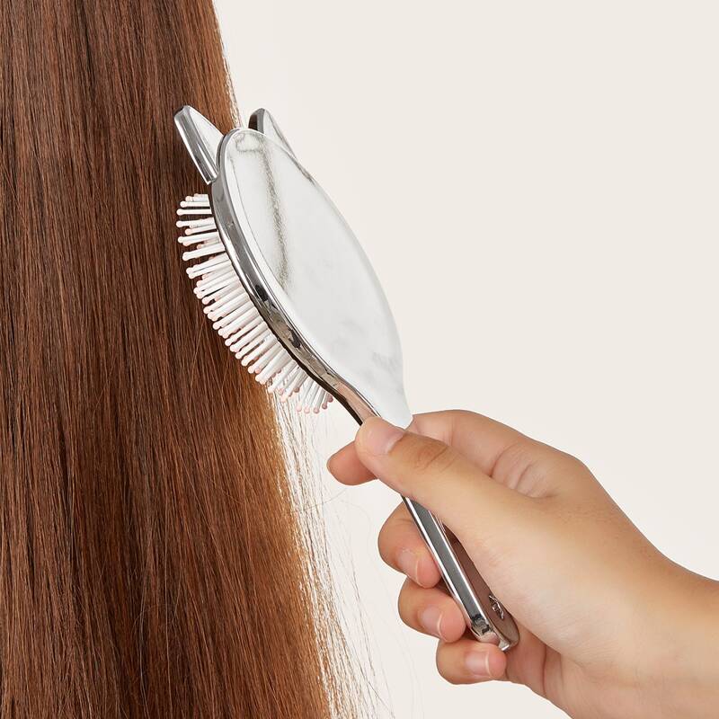 

1pc Metallic Hair Brush, Silver