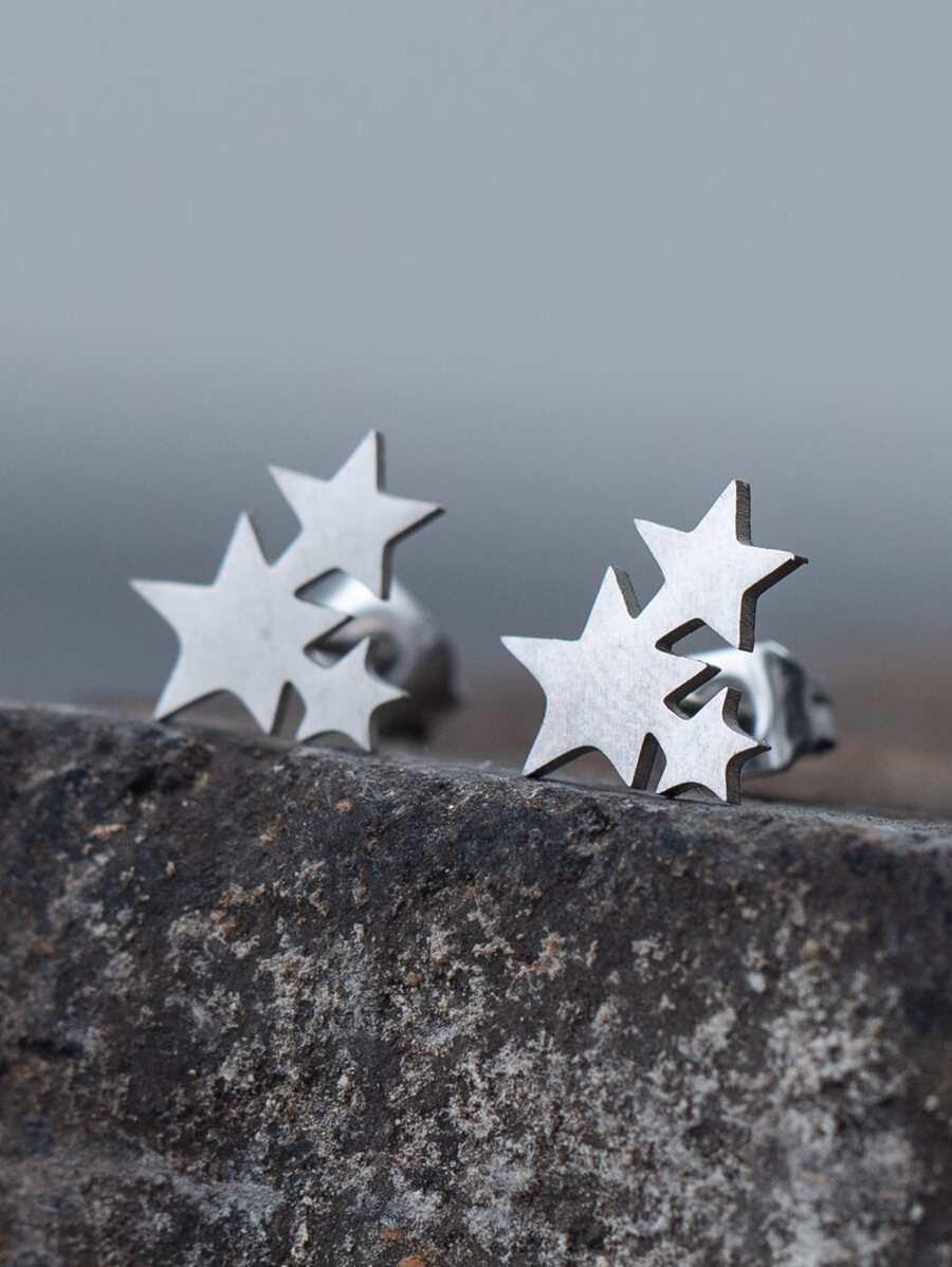 Star Stud Earrings - Silver - View 1
