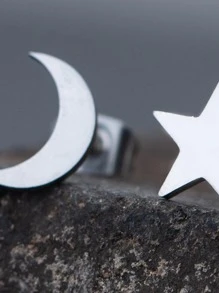 Star & Moon Design Stud Earrings - Silver - View 4