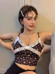 Contrast Lace Trim Ditsy Floral Crop Cami Top