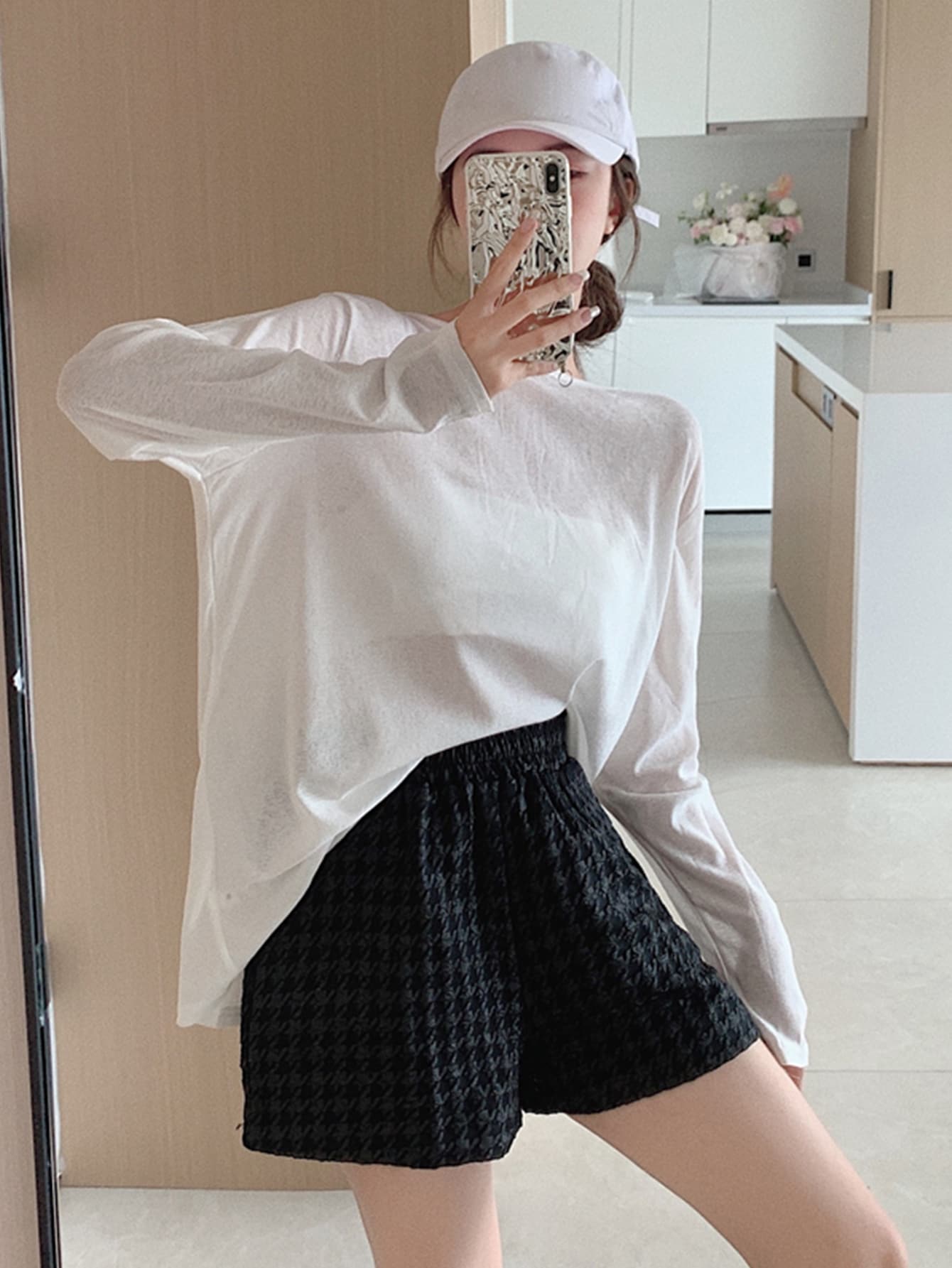 Chain Detail Open Back Drop Shoulder Tee - White - View 1