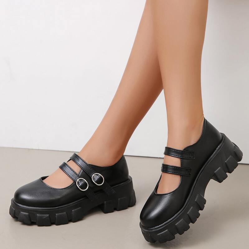 

Round Toe Flatform Mary Janes, Black