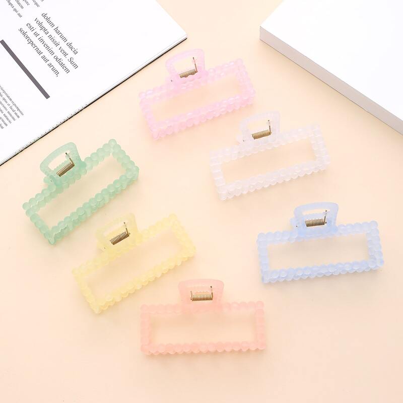 

2pcs Random Solid Hair Claw, Multicolor
