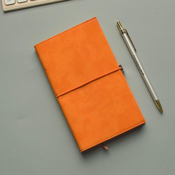 

1pc Notebook With Elastic Band, Orange