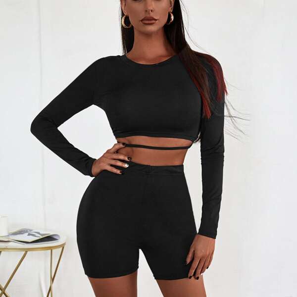 

Cut Out Front Crop Tee & Biker Shorts, Black