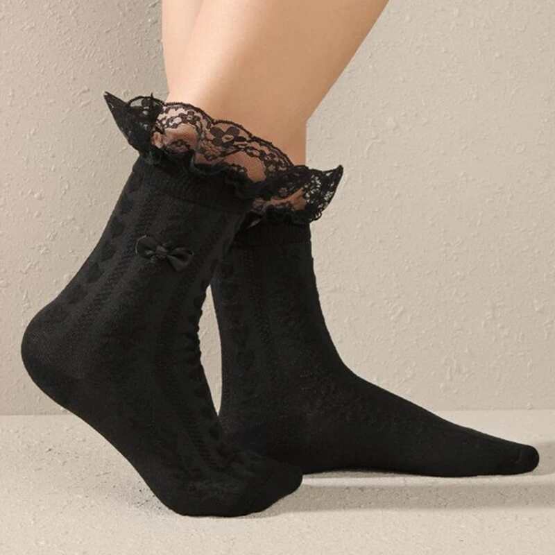 

Lace Trim Crew Socks, Black