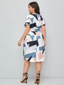 SHEIN Clasi Đầm Plus Size Thắt lưng Hình học Giải trí - Nhiều màu - Xem 2