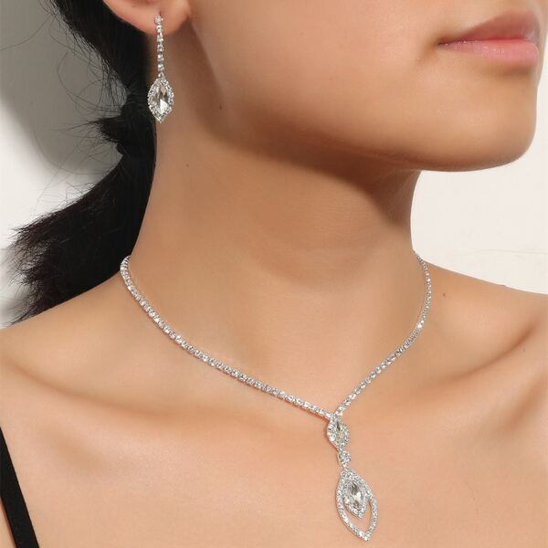

Rhinestone Decor Necklace & Drop Earrings, Silver