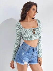 SHEIN Ditsy Floral Cut Out Bust Crop Top - Green - View 5
